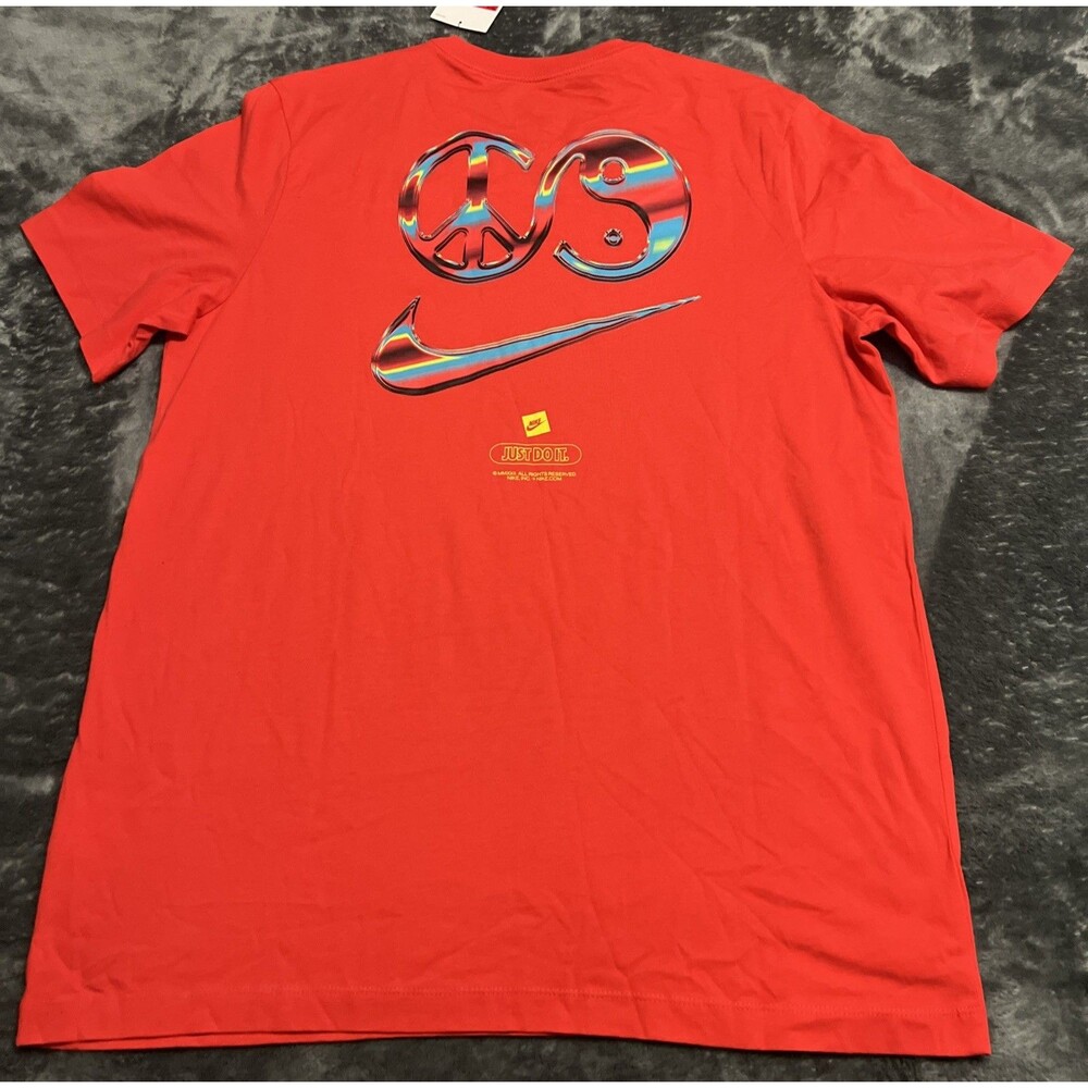 Nike Short Sleeve Tee Red with Yellow Logo